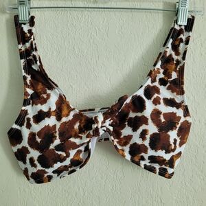Cabana del sol cow print bikini top | size M